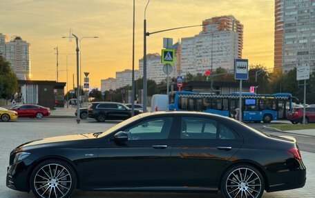 Mercedes-Benz E-Класс AMG, 2018 год, 4 500 000 рублей, 18 фотография