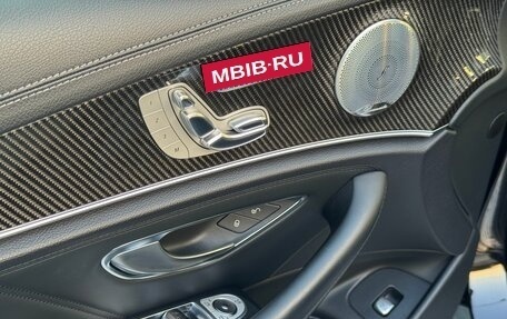 Mercedes-Benz E-Класс AMG, 2018 год, 4 500 000 рублей, 36 фотография