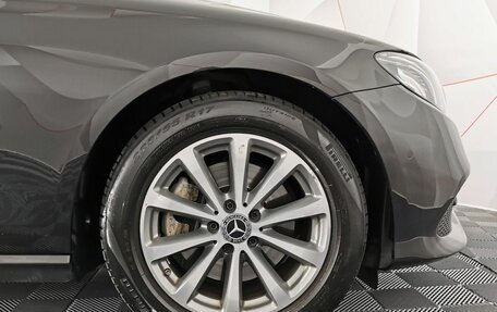 Mercedes-Benz E-Класс, 2019 год, 2 995 000 рублей, 9 фотография