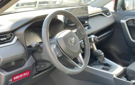 Toyota RAV4, 2025 год, 3 940 000 рублей, 16 фотография