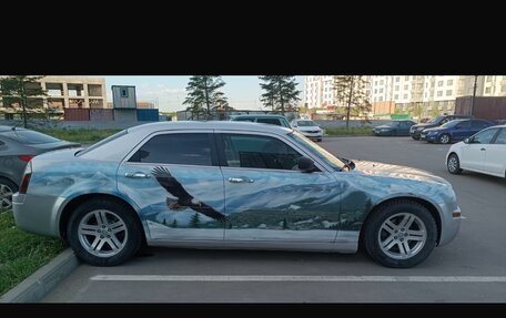Chrysler 300C II, 2004 год, 1 500 000 рублей, 8 фотография