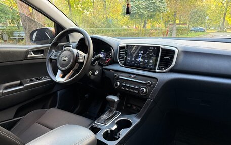 KIA Sportage IV рестайлинг, 2019 год, 2 135 000 рублей, 10 фотография