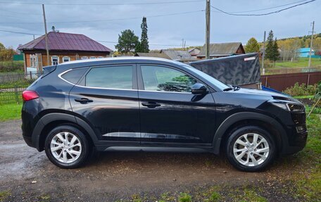 Hyundai Tucson III, 2018 год, 2 250 000 рублей, 1 фотография