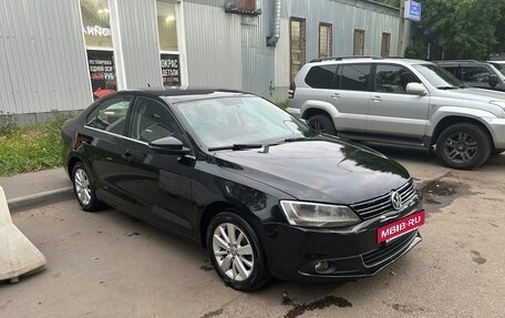 Volkswagen Jetta VI, 2013 год, 850 000 рублей, 4 фотография