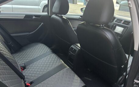 Volkswagen Jetta VI, 2013 год, 850 000 рублей, 6 фотография