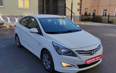Hyundai Solaris II рестайлинг, 2015 год, 670 000 рублей, 7 фотография