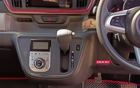 Toyota Passo III, 2018 год, 930 000 рублей, 15 фотография