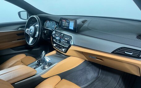 BMW 6 серия, 2018 год, 3 799 000 рублей, 15 фотография