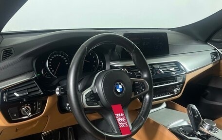 BMW 6 серия, 2018 год, 3 799 000 рублей, 12 фотография