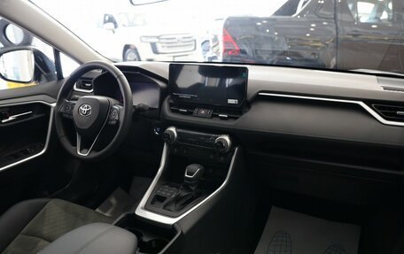 Toyota RAV4, 2025 год, 4 500 000 рублей, 13 фотография