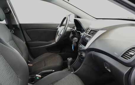Hyundai Solaris II рестайлинг, 2014 год, 850 000 рублей, 10 фотография