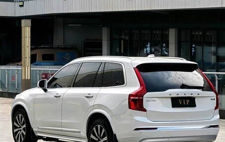 Volvo XC90 II рестайлинг, 2022 год, 4 558 008 рублей, 15 фотография