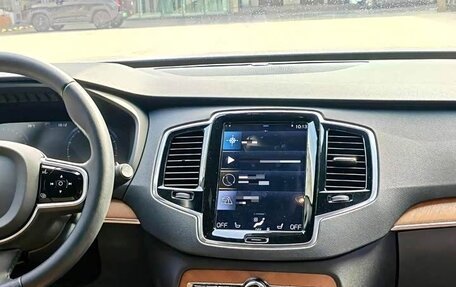 Volvo XC90 II рестайлинг, 2022 год, 4 558 008 рублей, 6 фотография
