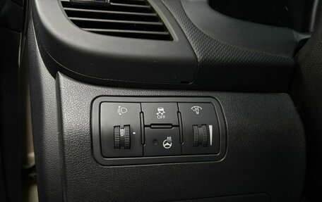 Hyundai Solaris II рестайлинг, 2014 год, 978 000 рублей, 18 фотография