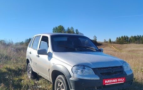 Chevrolet Niva I рестайлинг, 2012 год, 380 000 рублей, 2 фотография