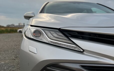 Toyota Camry, 2021 год, 3 249 000 рублей, 6 фотография
