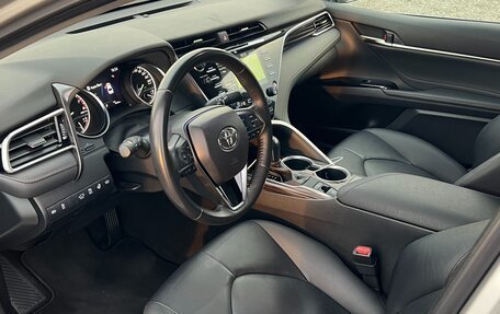 Toyota Camry, 2021 год, 3 249 000 рублей, 11 фотография