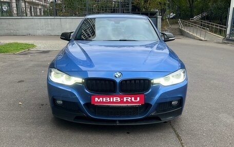 BMW 3 серия, 2018 год, 2 700 000 рублей, 4 фотография