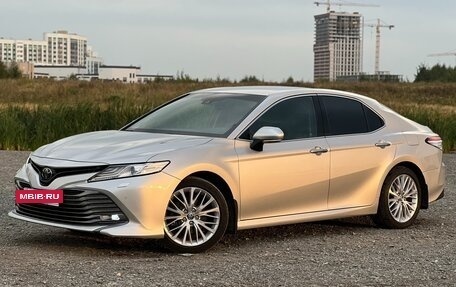 Toyota Camry, 2021 год, 3 249 000 рублей, 2 фотография