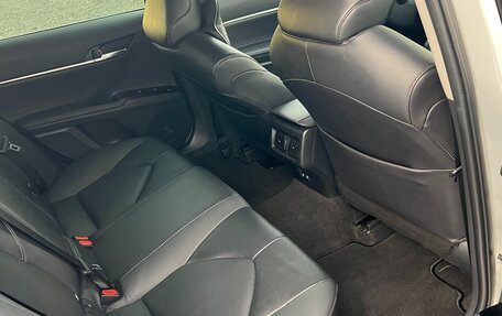 Toyota Camry, 2021 год, 3 249 000 рублей, 15 фотография