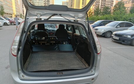 Ford Focus II рестайлинг, 2010 год, 270 000 рублей, 22 фотография