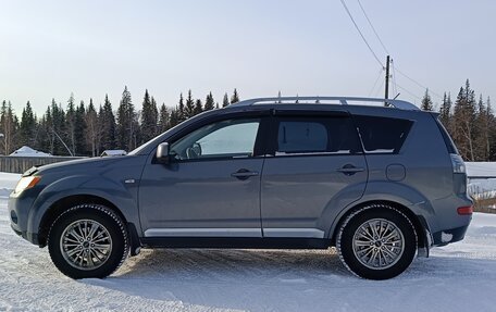 Mitsubishi Outlander III рестайлинг 3, 2007 год, 950 000 рублей, 3 фотография