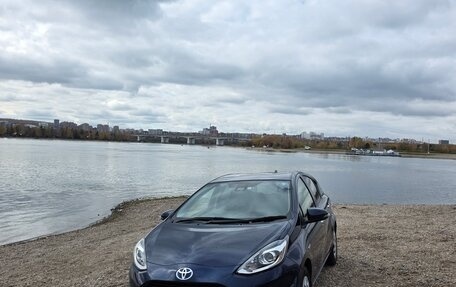 Toyota Aqua I, 2019 год, 1 365 000 рублей, 2 фотография