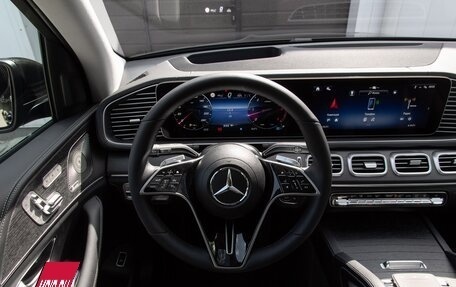 Mercedes-Benz GLE, 2025 год, 16 440 000 рублей, 22 фотография
