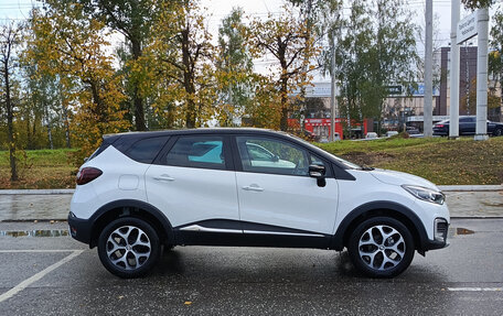 Renault Kaptur I рестайлинг, 2018 год, 1 435 000 рублей, 4 фотография