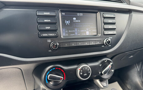 KIA Rio IV, 2018 год, 1 160 000 рублей, 8 фотография