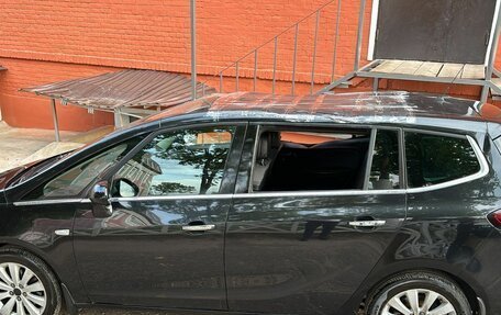 Opel Zafira C рестайлинг, 2013 год, 650 000 рублей, 3 фотография