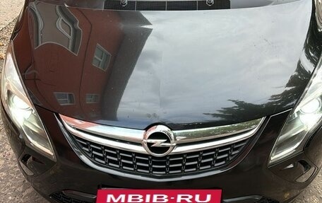 Opel Zafira C рестайлинг, 2013 год, 650 000 рублей, 8 фотография