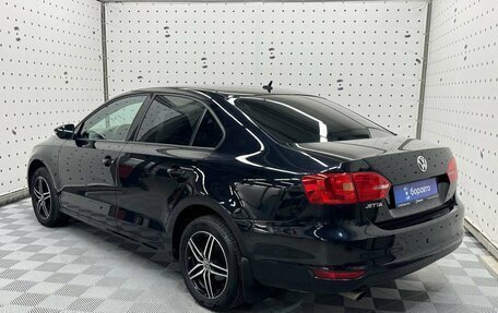 Volkswagen Jetta VI, 2013 год, 930 000 рублей, 5 фотография