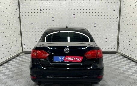 Volkswagen Jetta VI, 2013 год, 930 000 рублей, 6 фотография