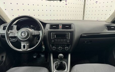 Volkswagen Jetta VI, 2013 год, 930 000 рублей, 13 фотография