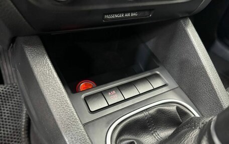 Volkswagen Jetta VI, 2013 год, 930 000 рублей, 17 фотография