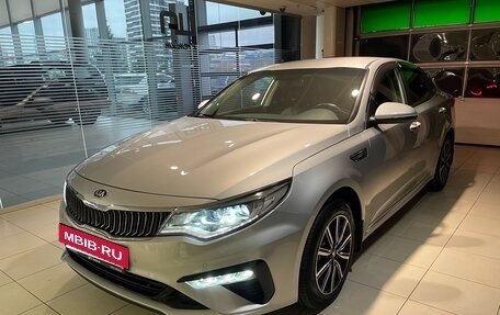 KIA Optima IV, 2019 год, 2 300 000 рублей, 3 фотография