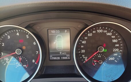 Volkswagen Jetta VI, 2017 год, 1 400 000 рублей, 10 фотография