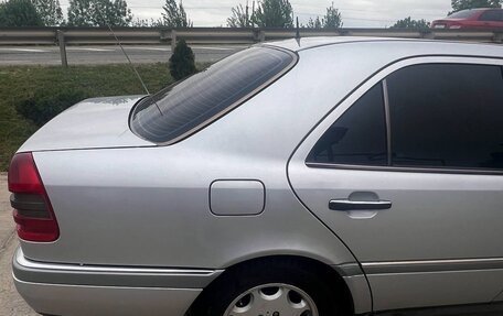 Mercedes-Benz C-Класс, 1997 год, 600 000 рублей, 10 фотография