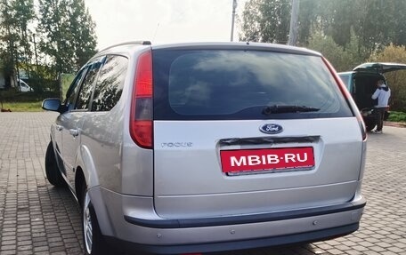 Ford Focus II рестайлинг, 2006 год, 393 000 рублей, 5 фотография
