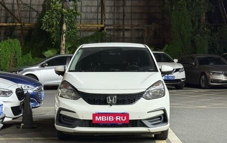 Honda Fit, 2021 год, 1 130 000 рублей, 2 фотография