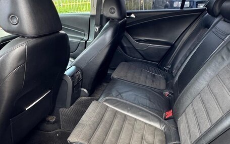 Volkswagen Passat B6, 2007 год, 300 000 рублей, 9 фотография