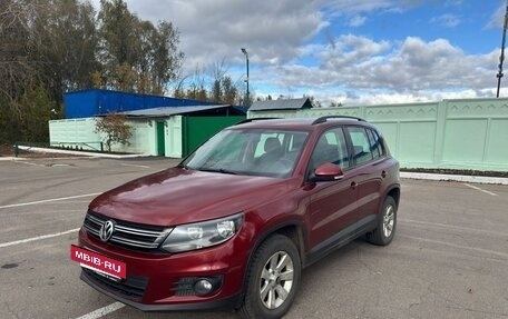 Volkswagen Tiguan I, 2012 год, 1 050 000 рублей, 2 фотография
