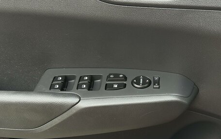 Hyundai Solaris II рестайлинг, 2020 год, 1 450 000 рублей, 27 фотография