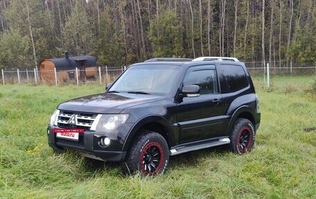 Mitsubishi Pajero IV, 2008 год, 2 050 000 рублей, 3 фотография
