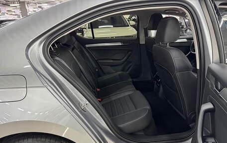 Skoda Superb, 2024 год, 2 300 000 рублей, 12 фотография