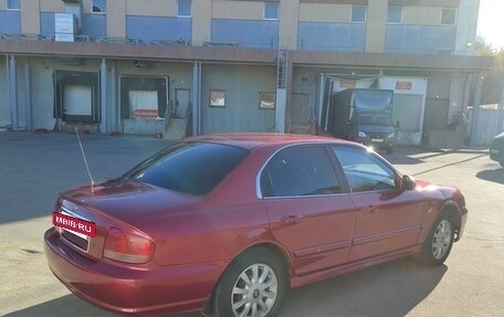 Hyundai Sonata IV рестайлинг, 2004 год, 360 000 рублей, 3 фотография