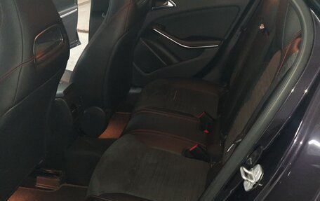 Mercedes-Benz GLA, 2016 год, 2 700 000 рублей, 18 фотография