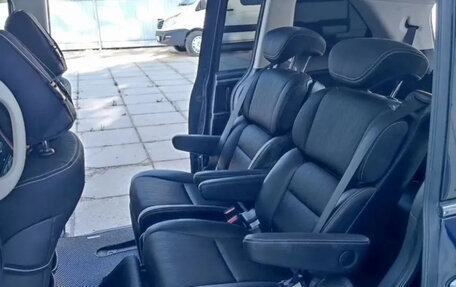 Honda Odyssey IV, 2017 год, 1 300 000 рублей, 2 фотография