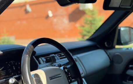 Land Rover Range Rover IV рестайлинг, 2018 год, 6 700 000 рублей, 10 фотография